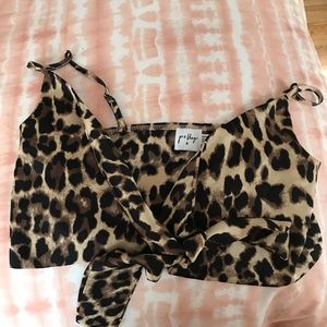 Princess Polly cheetah tie front top!!